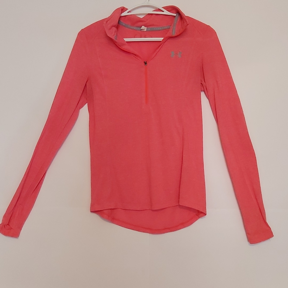 XS UNDER ARMOUR coral half zip